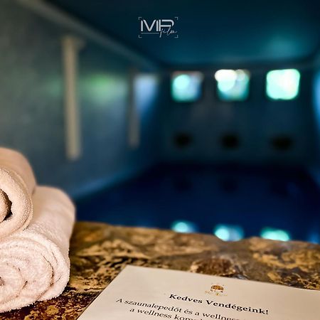 Hotel Szent Istvan Егер Екстериор снимка