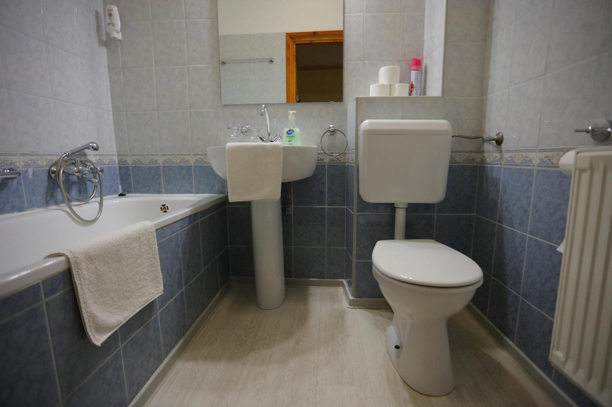 Hotel Szent Istvan Егер Екстериор снимка